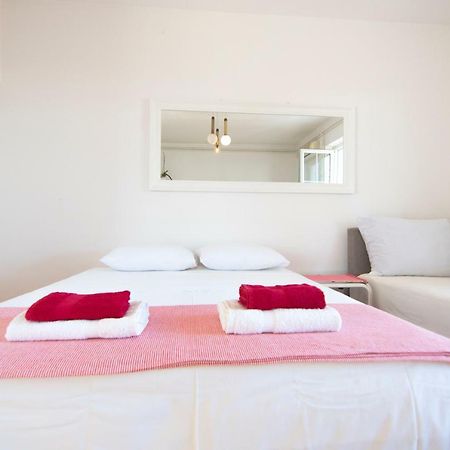 Apartmani Piculo Примоштен Экстерьер фото
